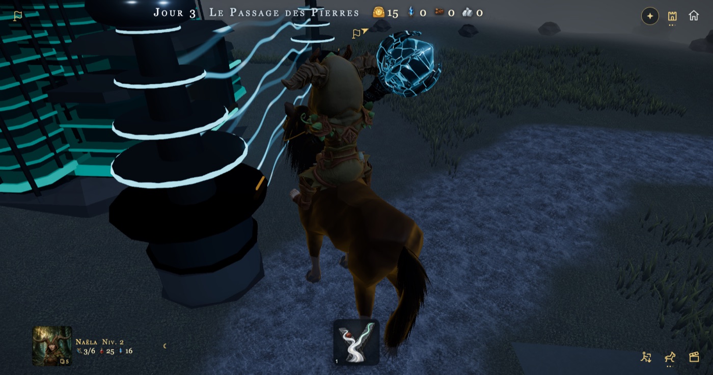 Très gros plan sur la nuque de Naëla à cheval ; à sa gauche, une tour noire cerclée d’anneaux blancs lumineux d’où s’échappent des filaments cyan.